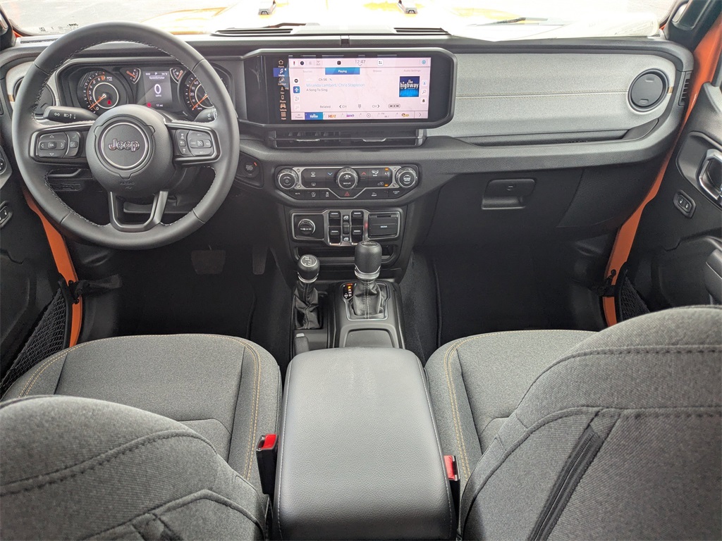 2025 Jeep Gladiator Sport S photo 14