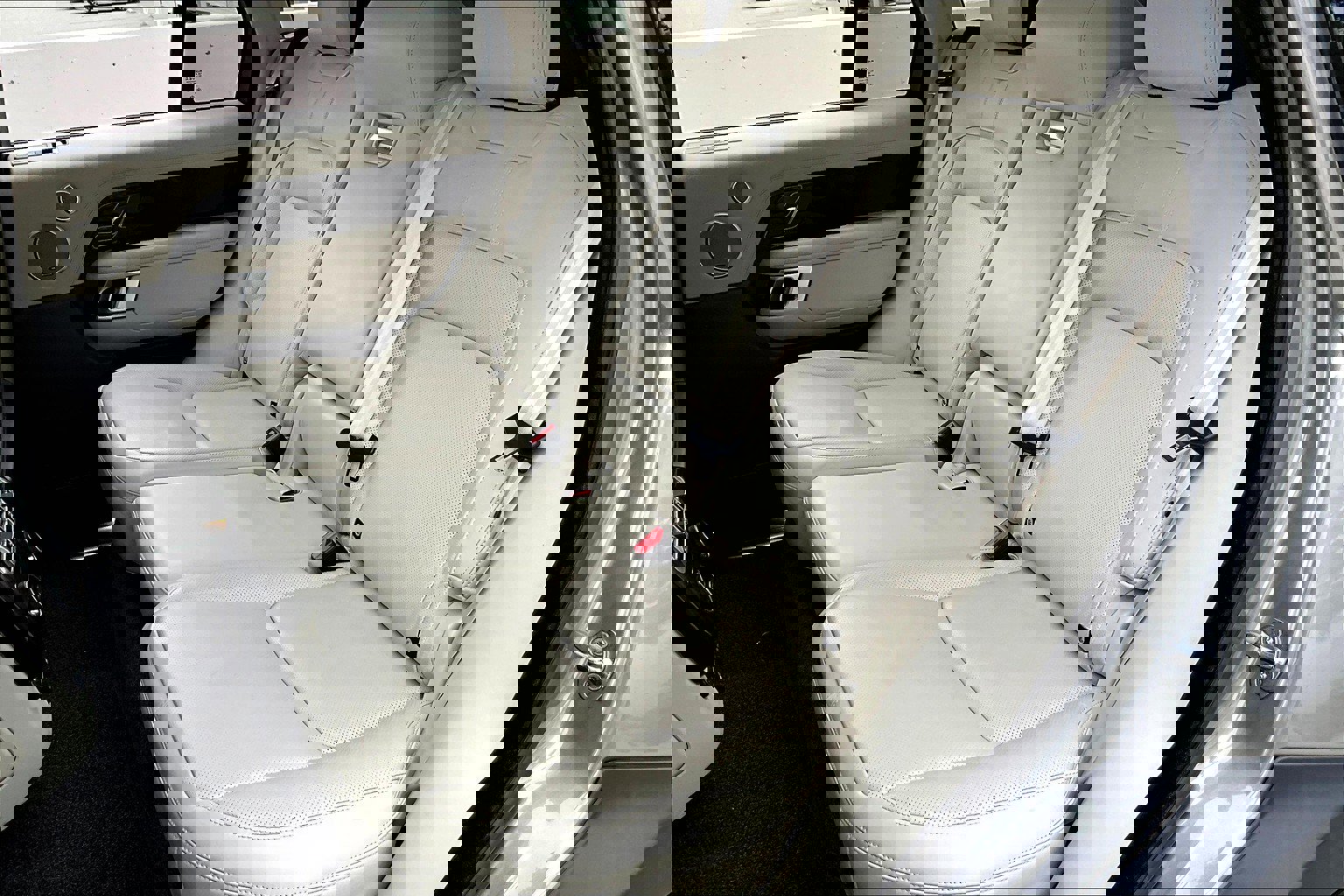 2021 Land Rover Range Rover HSE Westminster Edition photo 18