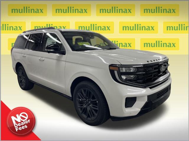 2025 Ford Expedition Platinum's photo
