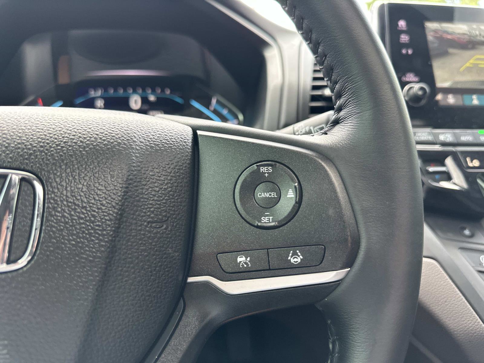 2024 Honda Odyssey EX-L photo 28