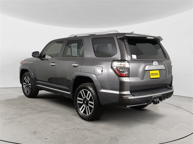 2017 Toyota 4Runner Limited photo 3