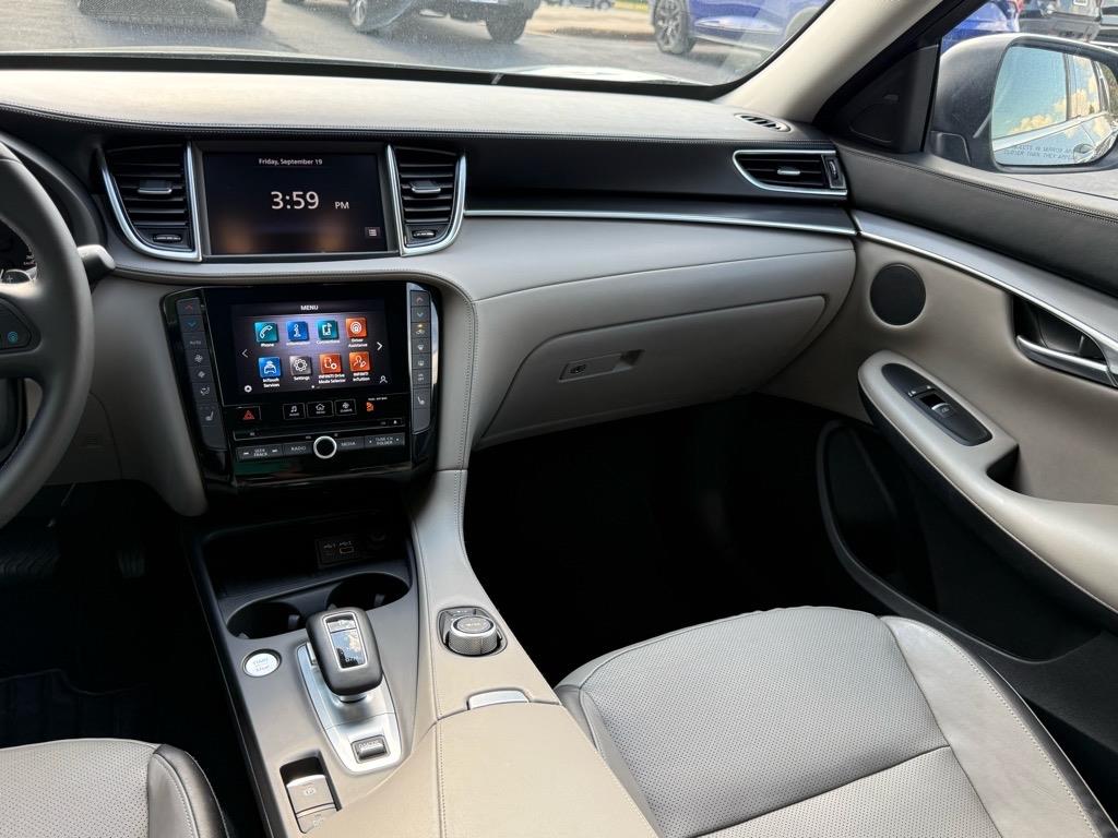 2024 Infiniti QX50 Luxe photo 28