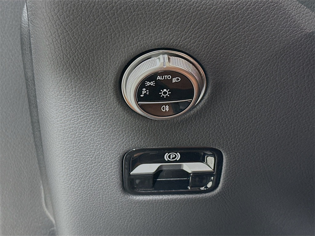 2026 Mercedes Benz GLC 300 4MATIC photo 10