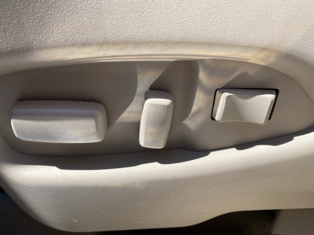 2015 Cadillac SRX Luxury photo 15