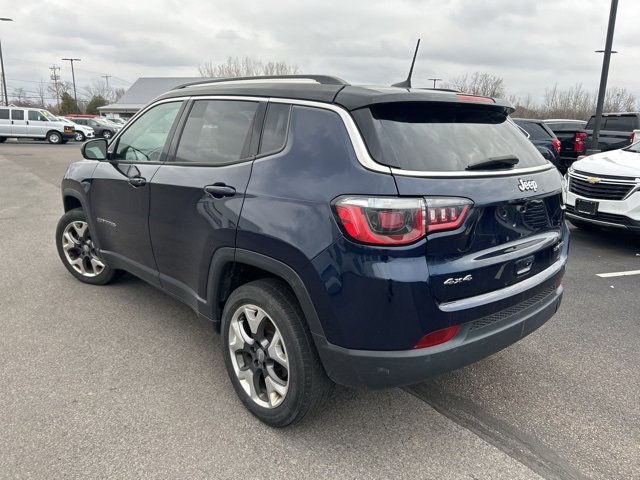 2018 Jeep Compass Limited photo 2