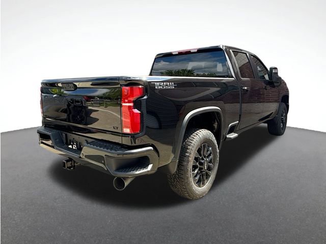 2025 Chevrolet Silverado 2500HD LT photo 4