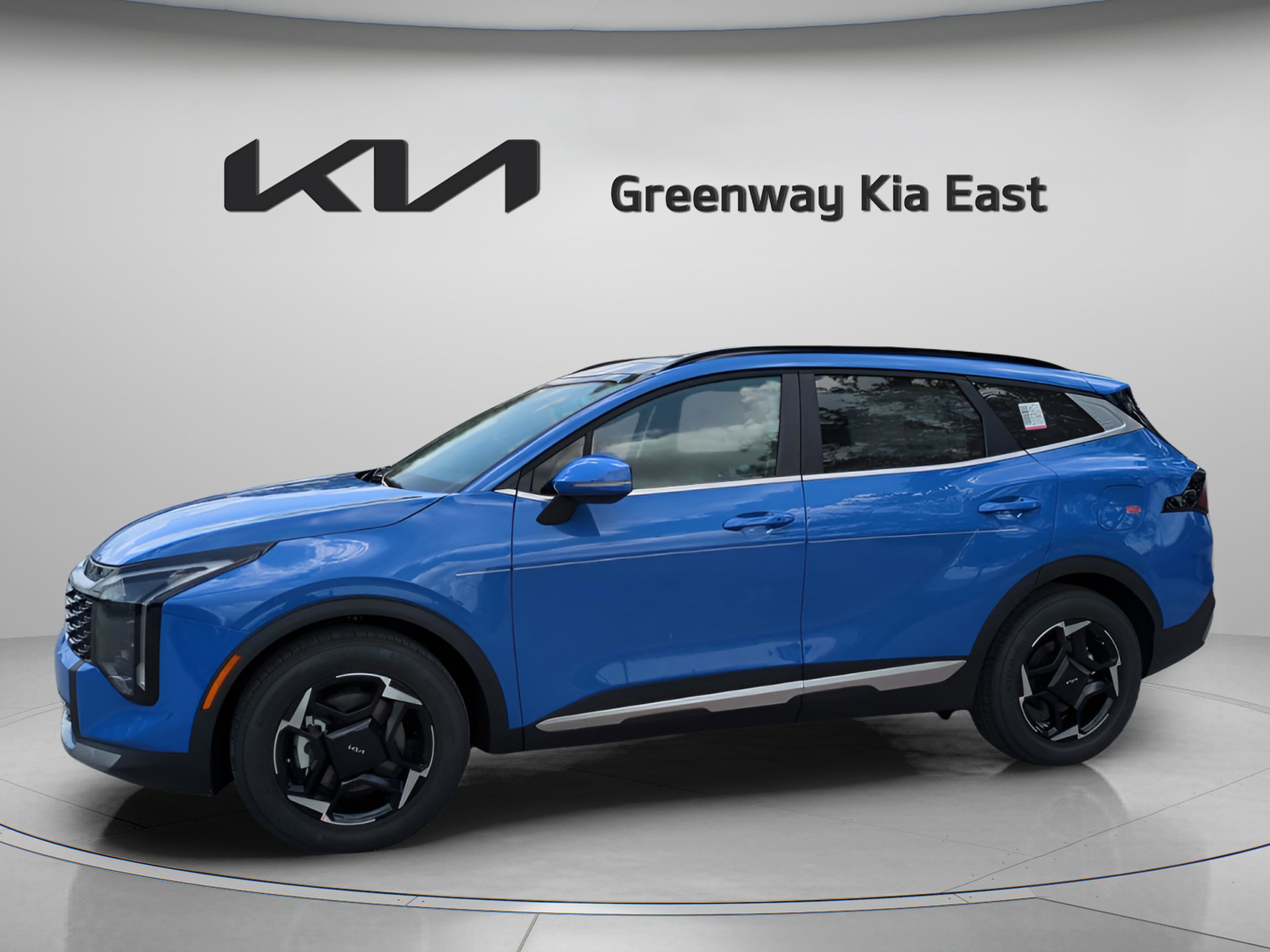 2026 Kia Sportage EX photo 3