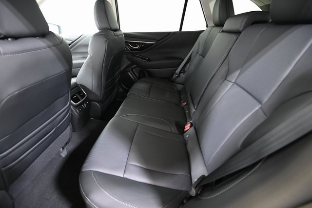 2025 Subaru Outback Limited photo 2