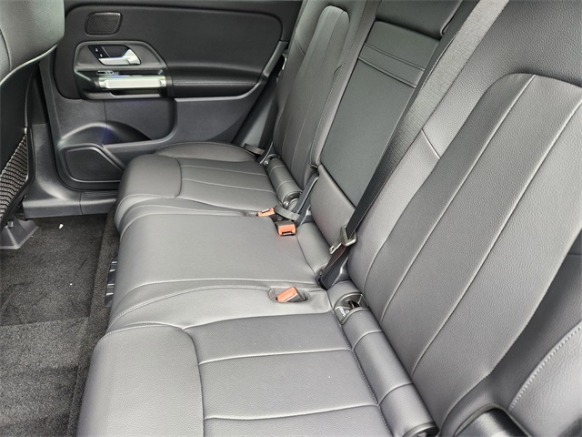 2026 Mercedes Benz GLB 250 4MATIC photo 11