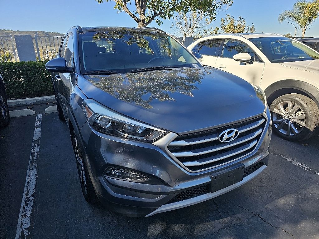 2018 Hyundai Tucson Value photo 3