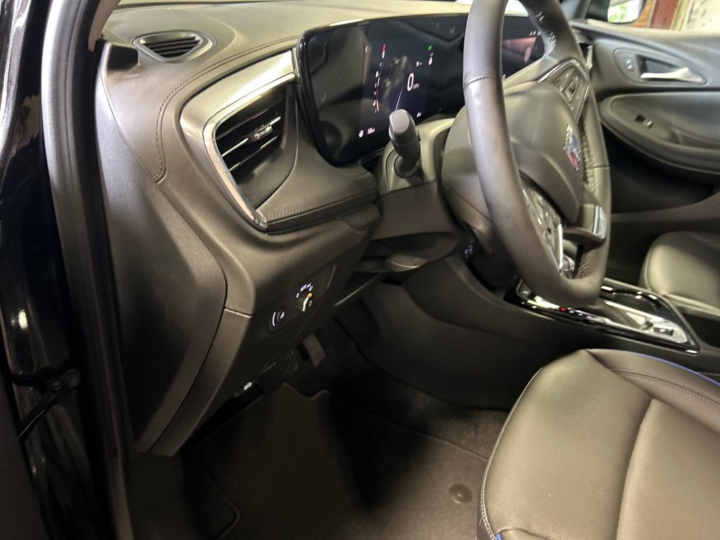 2026 Buick Encore GX Sport Touring photo 14