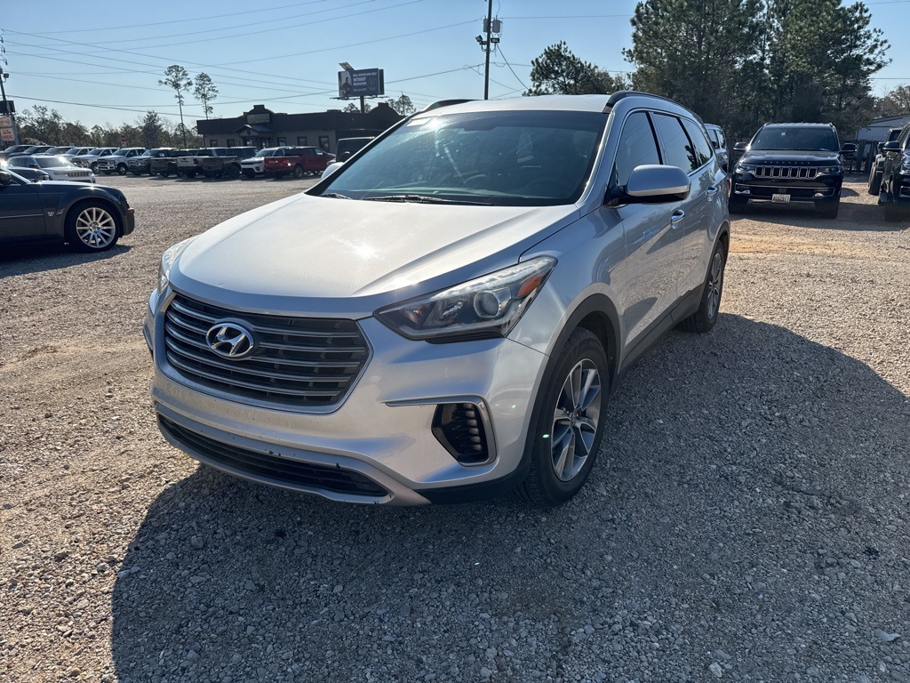 2017 Hyundai Santa Fe SE