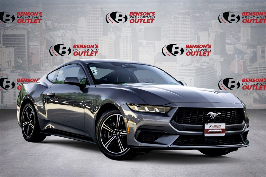 2024 Ford Mustang EcoBoost's photo