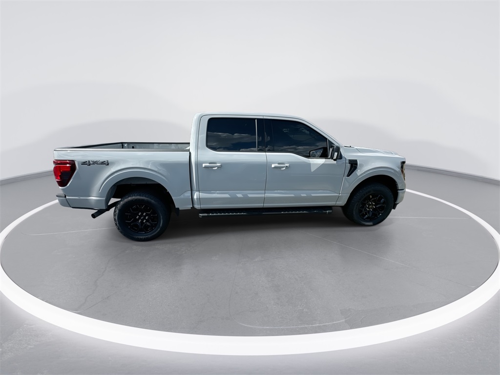 2024 Ford F-150 XLT photo 9