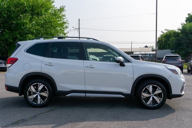 2021 Subaru Forester Touring photo 2
