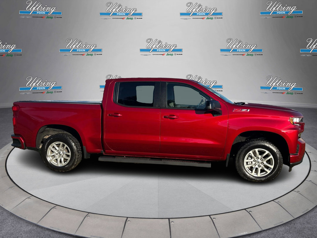 2022 Chevrolet Silverado 1500 RST photo 2