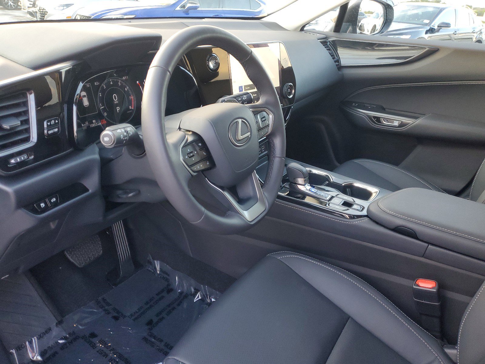 2024 Lexus NX 250 photo 17