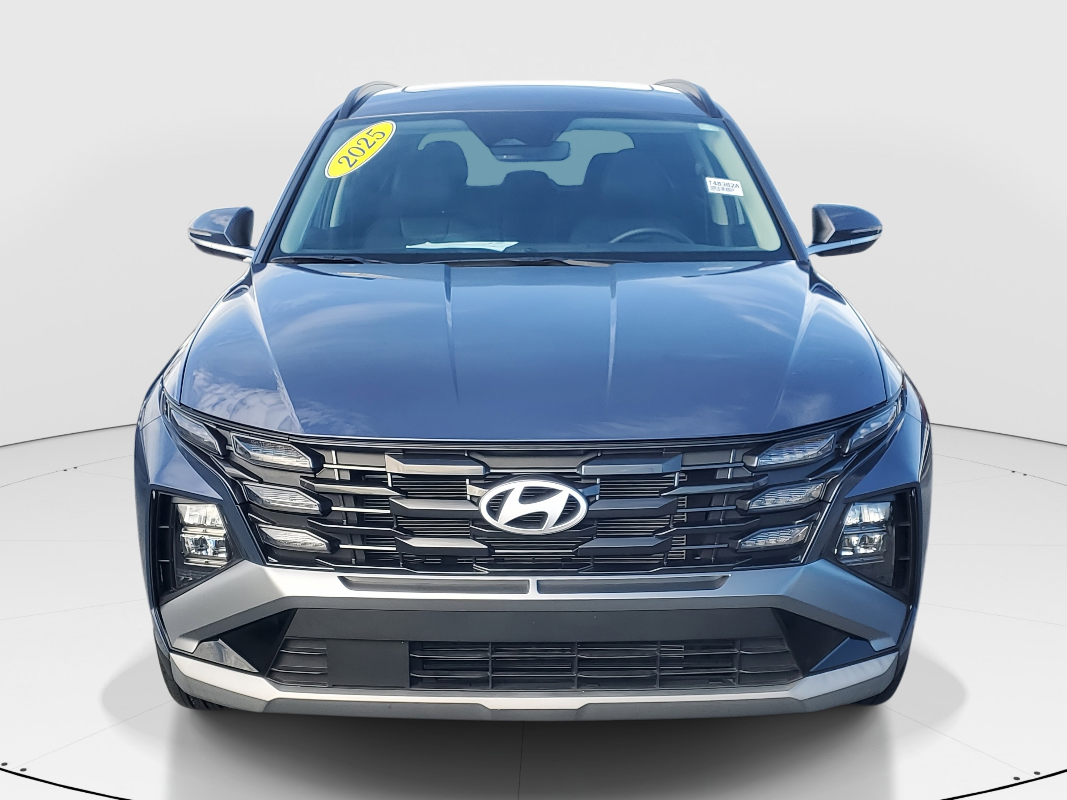 2025 Hyundai Tucson SEL Convenience photo 2