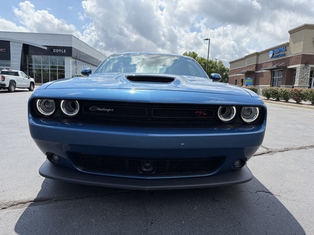 2023 Dodge Challenger R/T Scat Pack photo 2