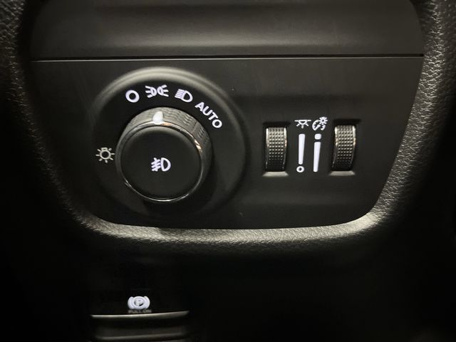 2021 Jeep Grand Cherokee Limited photo 23