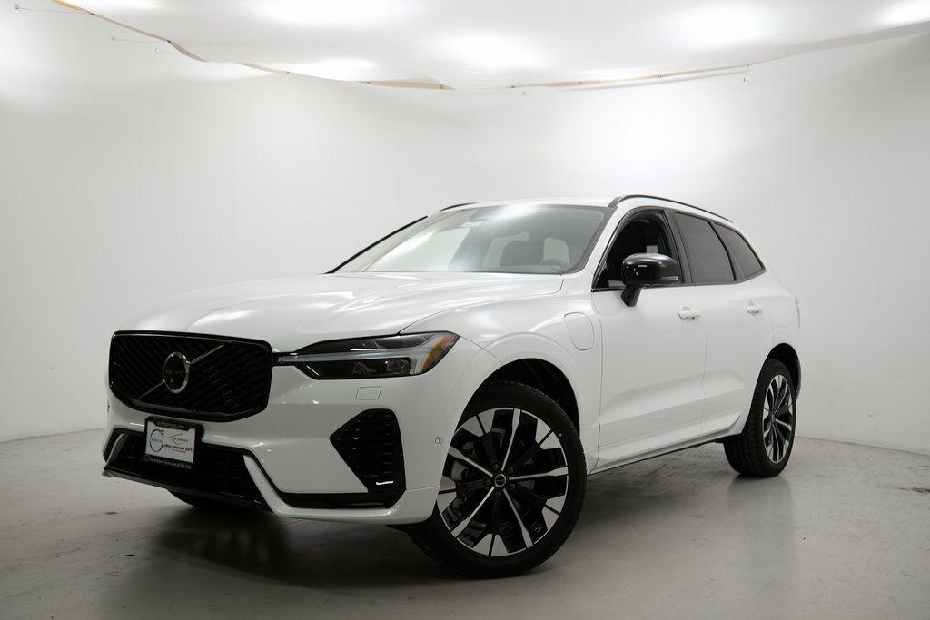 2026 VOLVO XC60 - Image 28