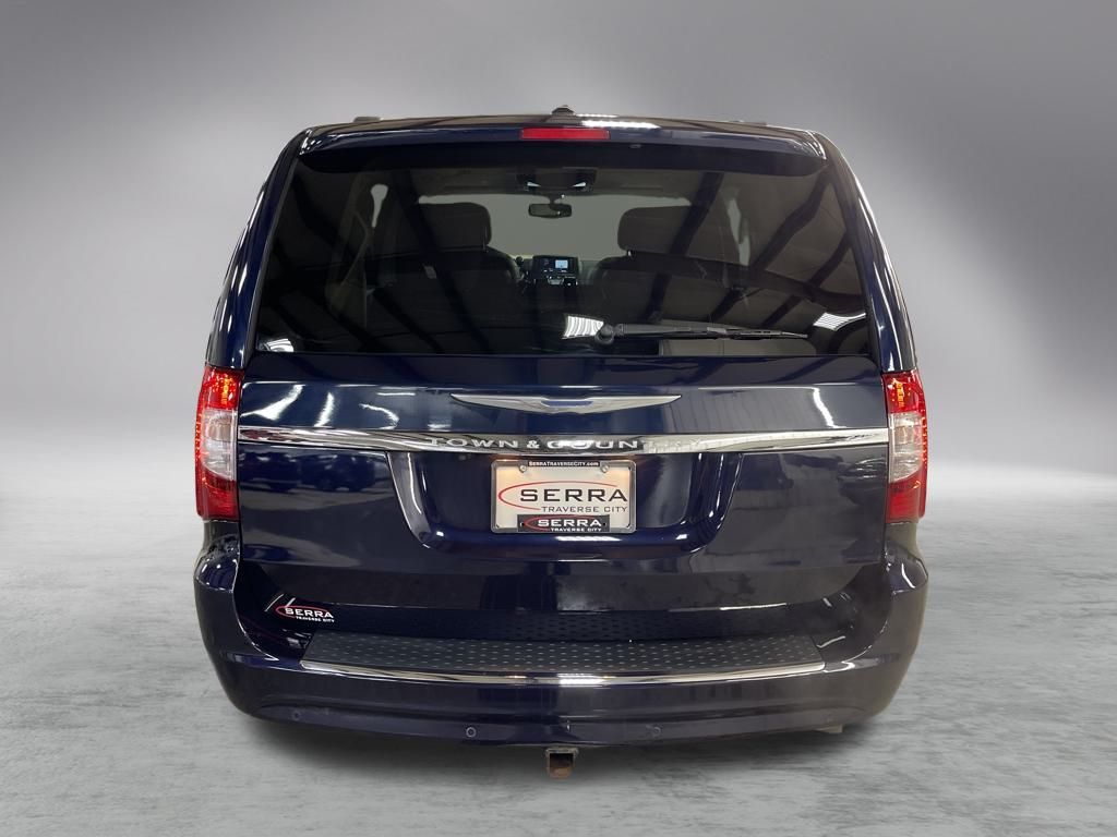 2016 Chrysler Town & Country photo 4