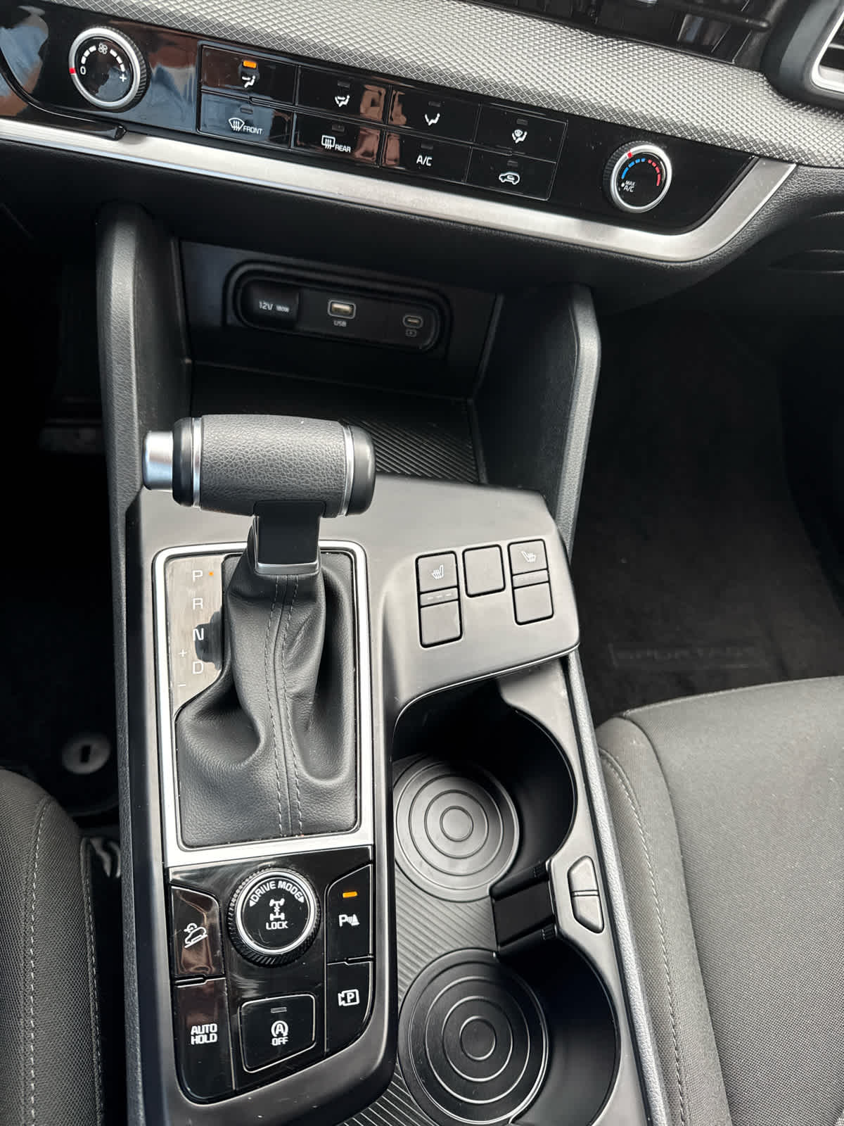 2024 Kia Sportage LX photo 18
