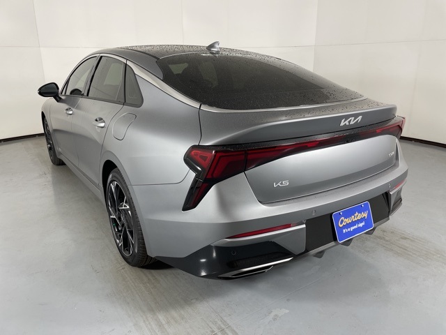 2026 Kia K5 GT-Line photo 6