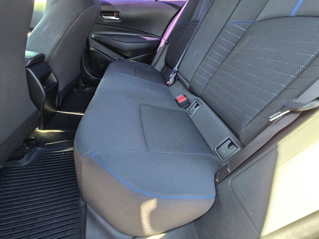 2022 Toyota Corolla SE photo 11