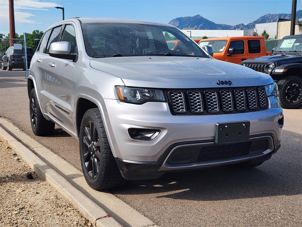 2018 Jeep Grand Cherokee EV EX Premium photo 2
