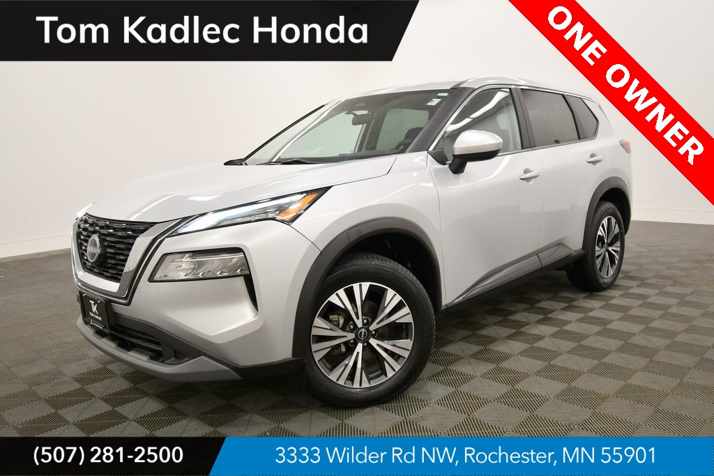 Used 2023 Brilliant Silver Metallic Nissan SV image 1
