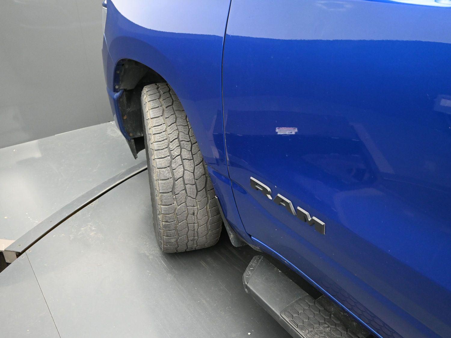 2019 Ram 1500 Sport photo 4