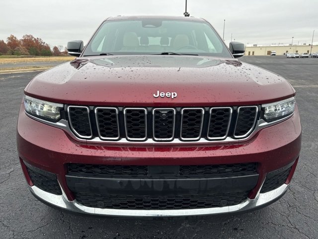 2023 Jeep Grand Cherokee Limited photo 2