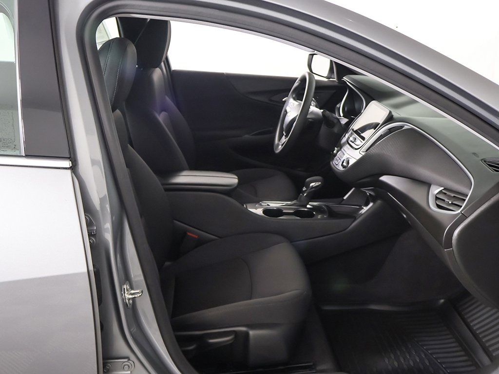 2023 Chevrolet Malibu 1LT photo 22