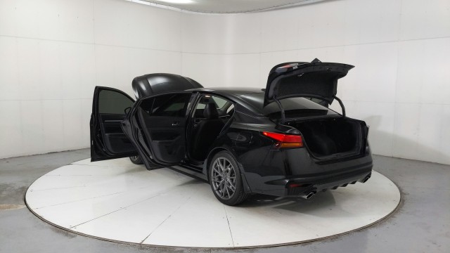 Used 2024 BLACK Nissan 2.0 SR image 10