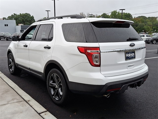 2013 Ford Explorer Base photo 5