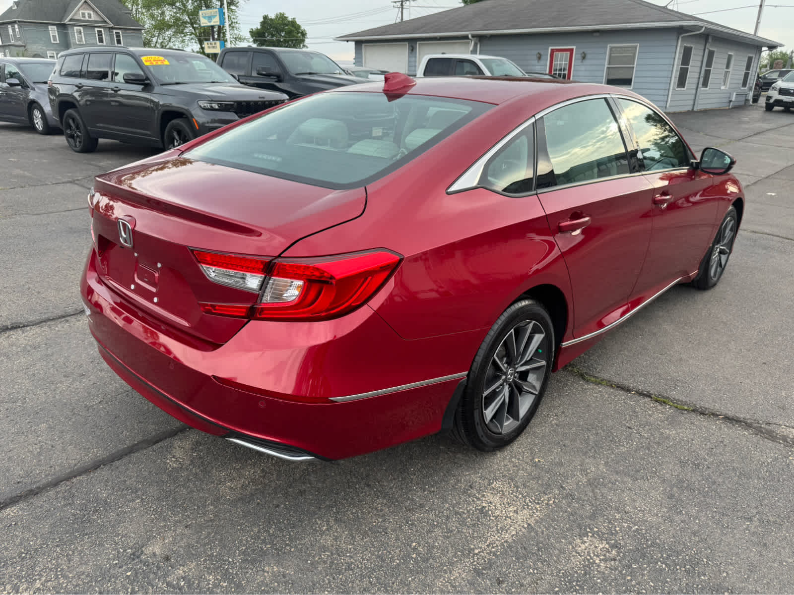 2021 Honda Accord EX-L photo 3