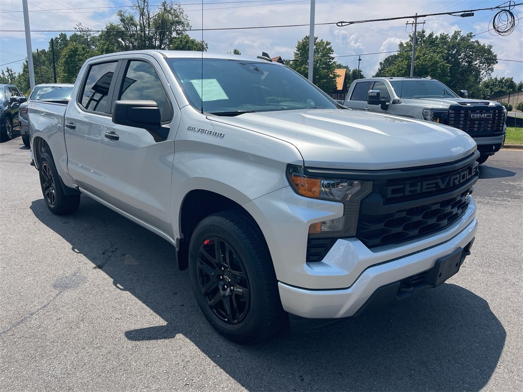 2022 Chevrolet Silverado 1500 Custom photo 6