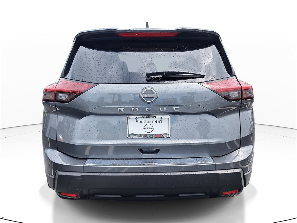2026 Nissan Rogue SV photo 6