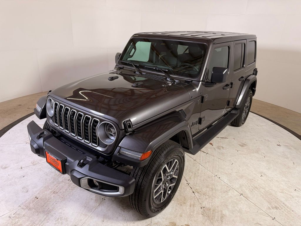 2025 Jeep Wrangler Sahara photo 3