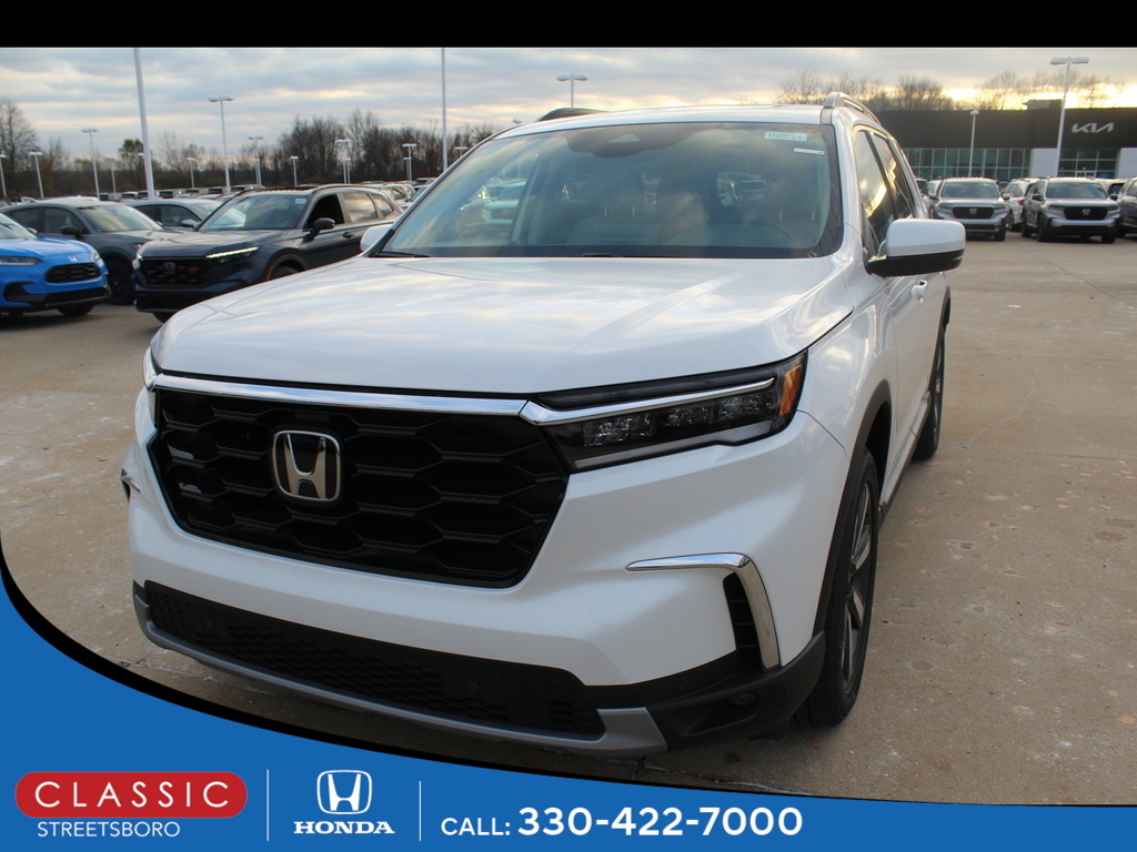 2025 Honda Pilot Touring's photo