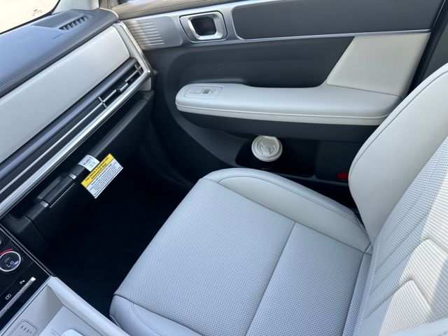 2026 Hyundai Santa Fe SEL photo 18