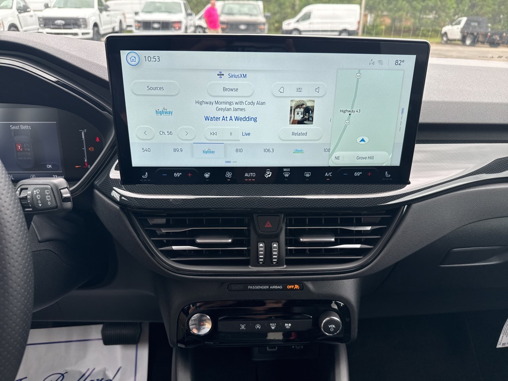 2025 Ford Escape ST-Line photo 3