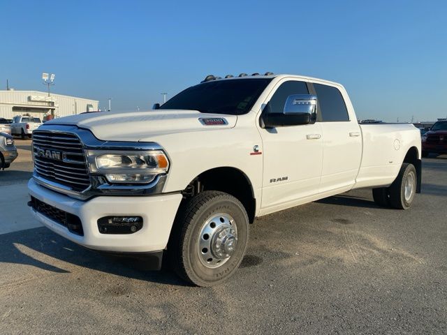 2024 Ram 3500 Laramie photo 4