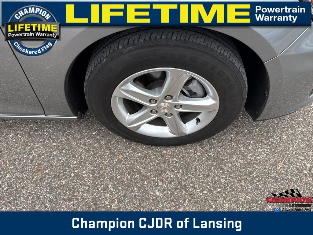 2024 Chevrolet Malibu 1LT photo 18