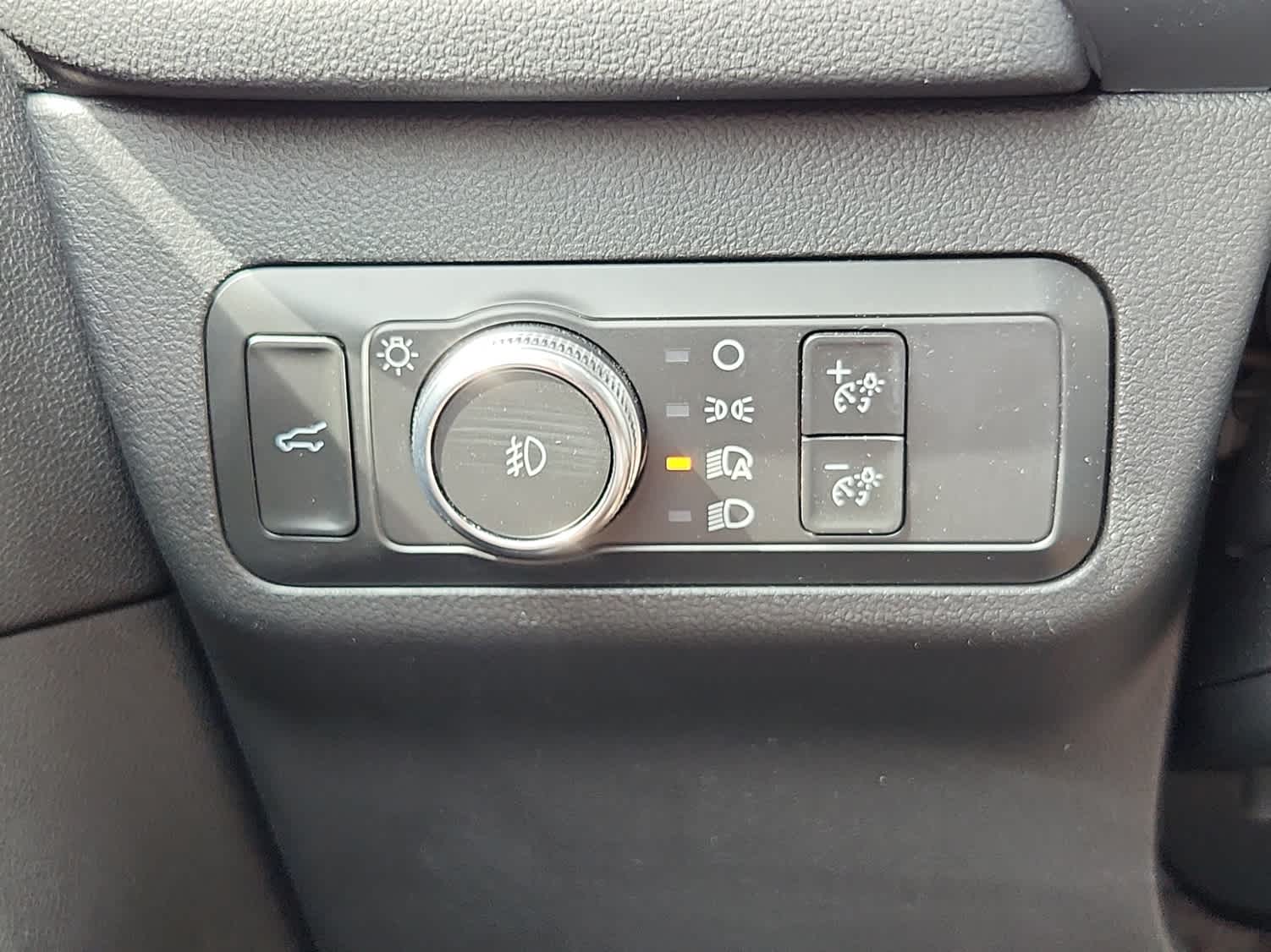2022 Ford Escape SEL photo 17