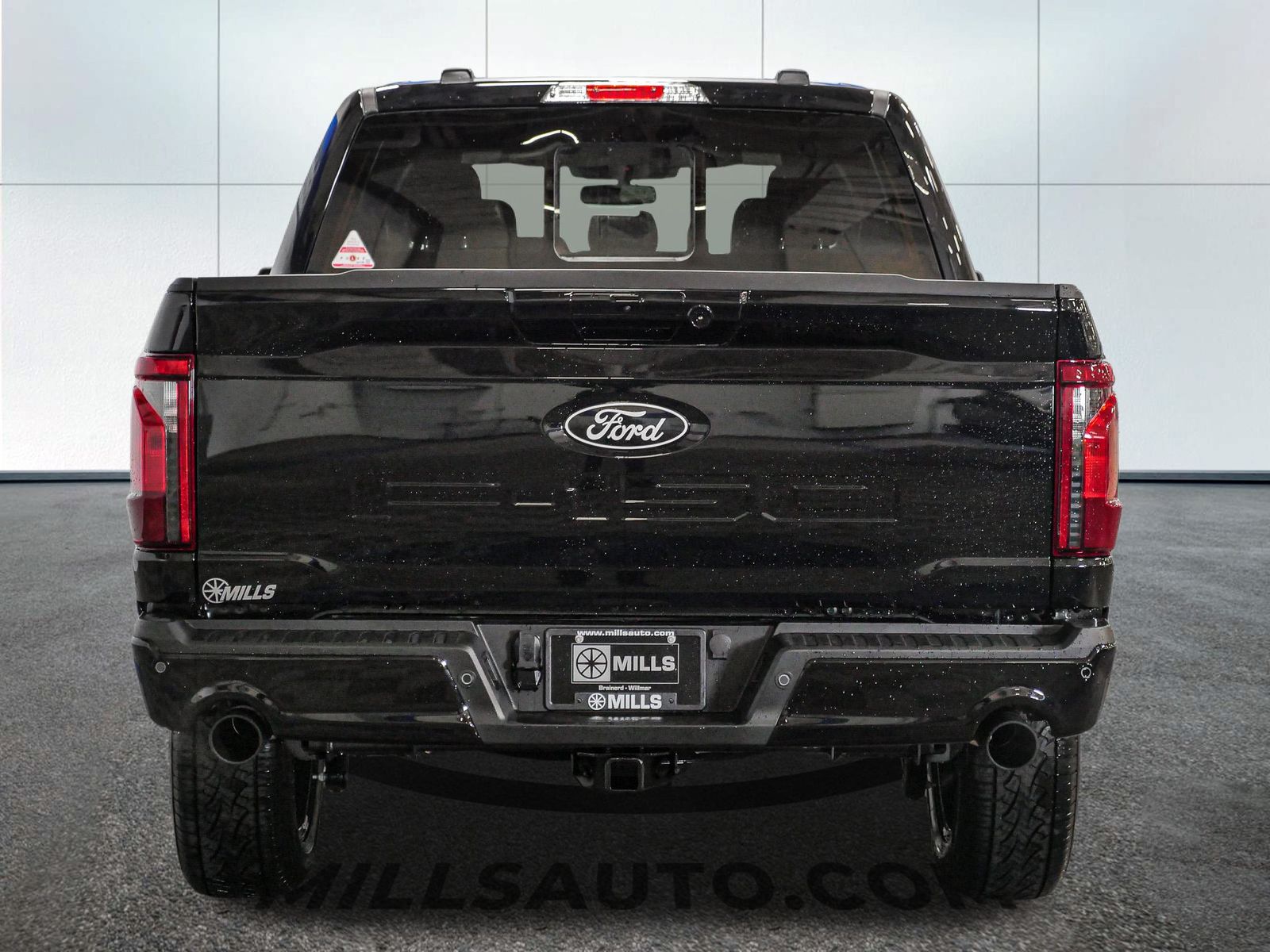 2025 Ford F-150 XLT photo 5