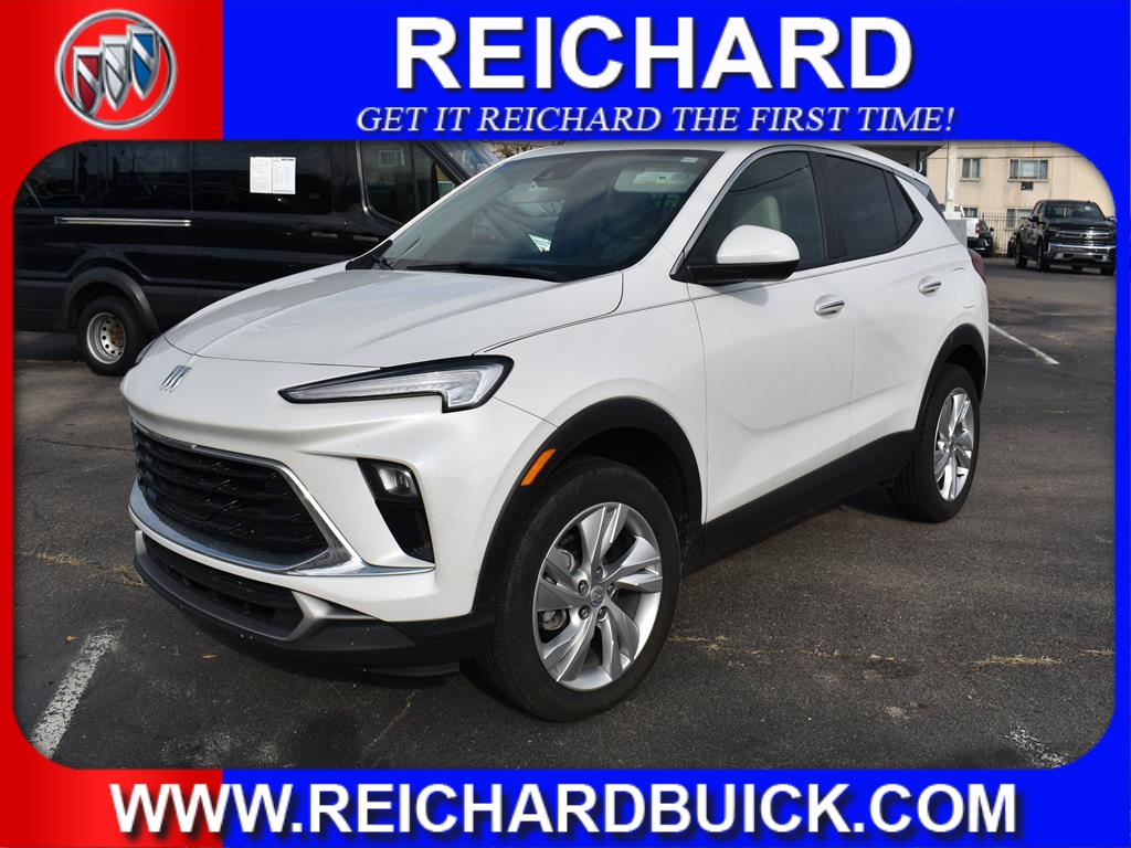 2024 Buick Encore GX Preferred's photo