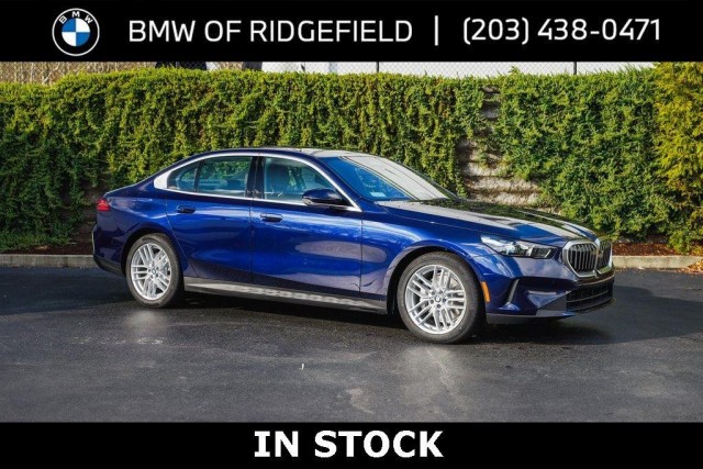 2025 BMW 5 Series 530i xDrive