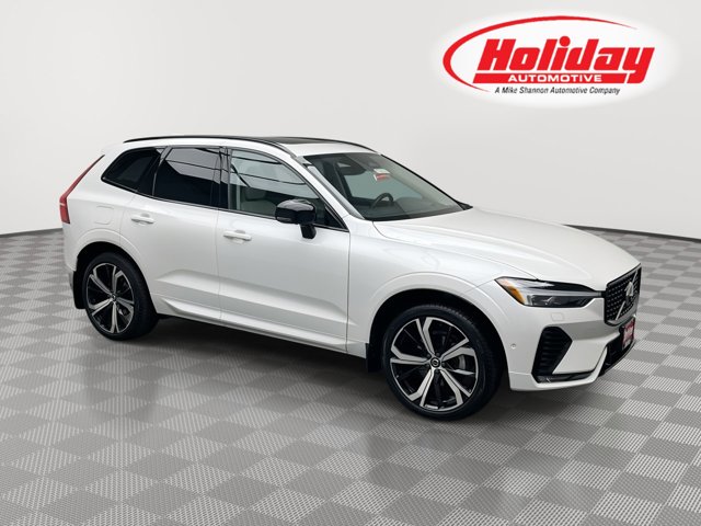 2023 Volvo XC60 Ultimate's photo